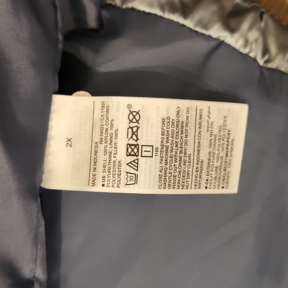 Water-Resistant Shiny Puffer Jacket - Picture 7 of 11